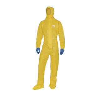 DT300<br>MAMELUCO DELTACHEM® CON CAPUCHA - COSTURAS SOLDADAS